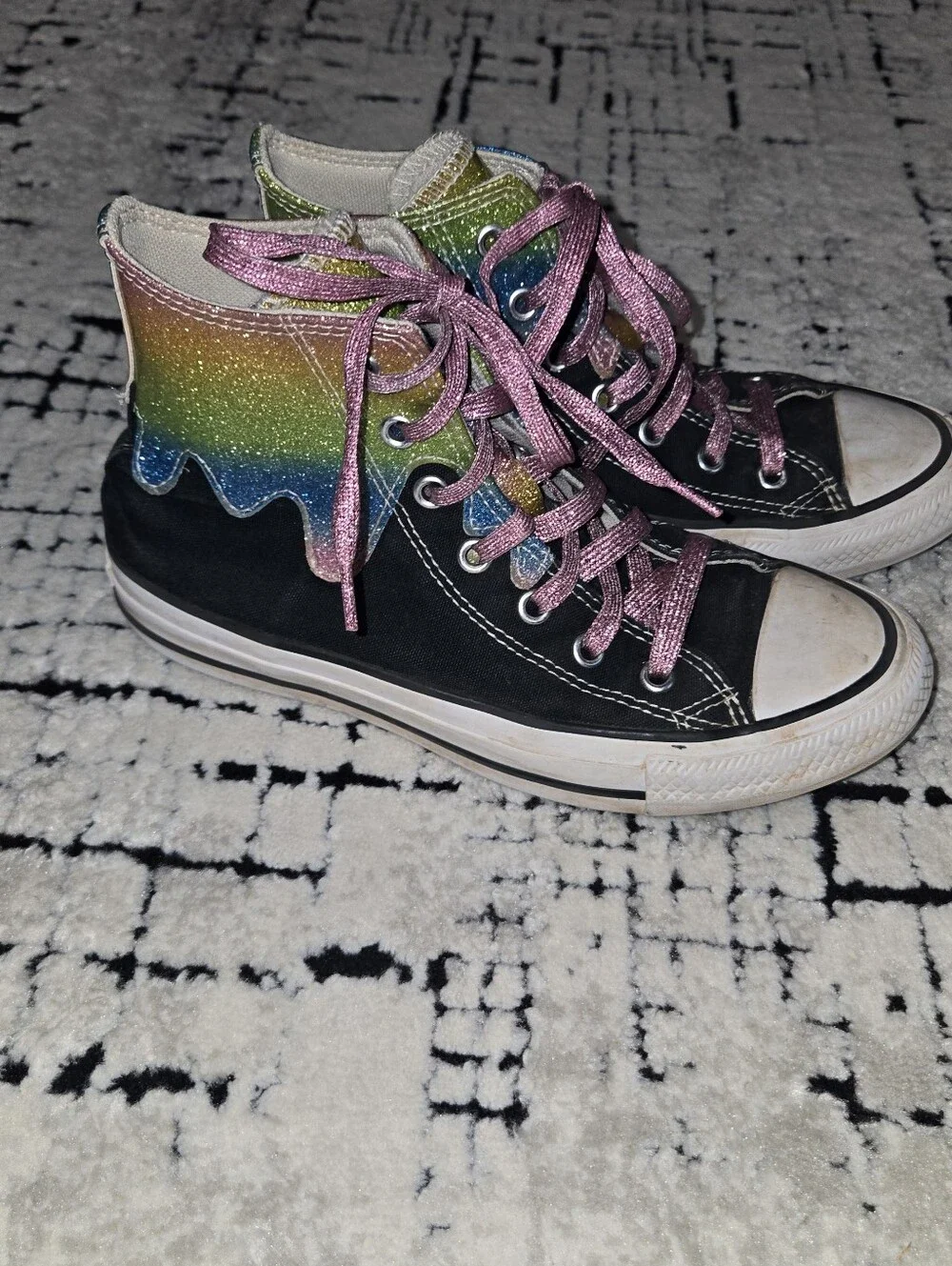 Converse Chuck Taylor All Star Rainbow Glitter Drip High Top Sneakers Youth 4